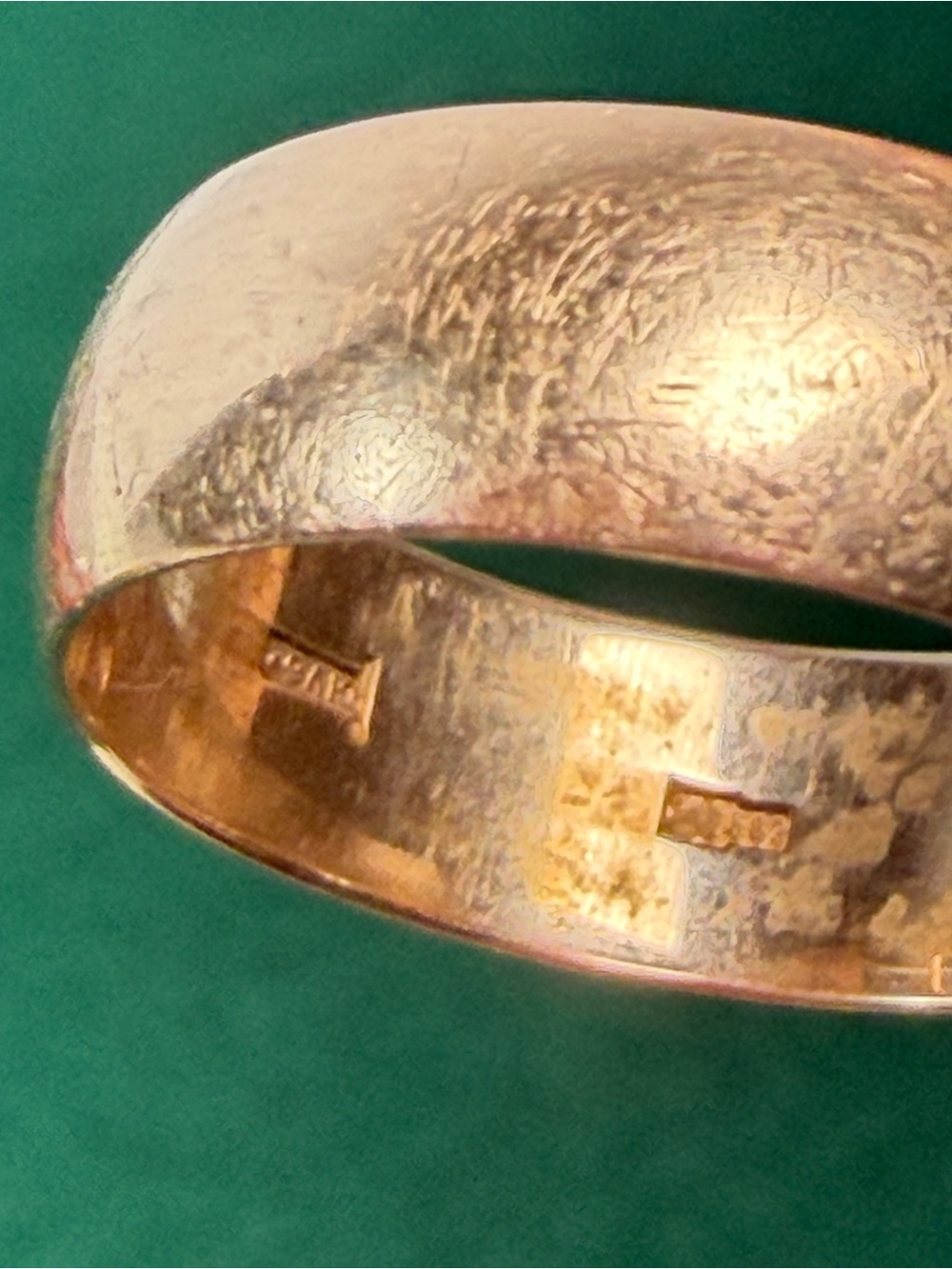 Vintage USSR 583 Rose Gold Band Ring | Soviet Era Gold Wedding Band | Size 8 - Picture 4 of 8